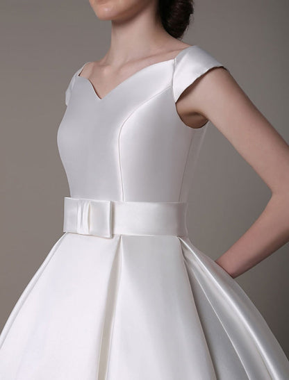 Short Ivory Wedding Dresses Satin Knee Length Bow Sash Retro Bridal Dress