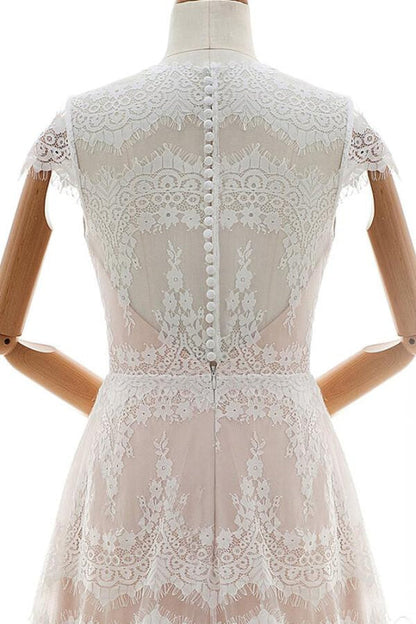 Sleek Cap Sleeve Lace Tulle A-line Wedding Dress