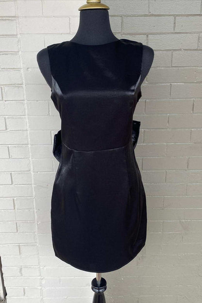 Pink Crew Neck Bow-Back Short Party Dress