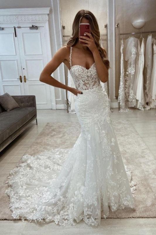 Spaghetti Straps Tulle Lace Mermaid Wedding Dress with Appliques
