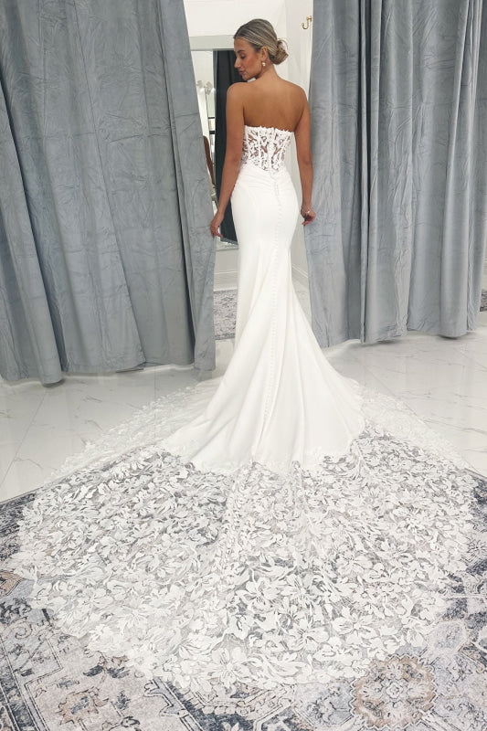 Strapless Mermaid Lace Appliques Wedding Dress Sweetheart Bridal Dress with Train