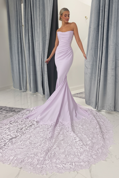 Strapless Mermaid Lace Appliques Wedding Dress Sweetheart Bridal Dress with Train