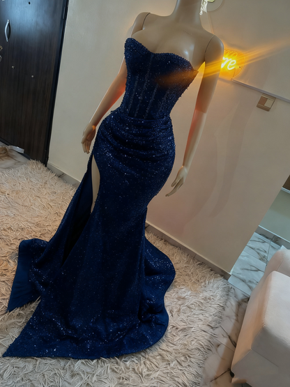 Stunning Mermaid Red Formal Dresses Strapless Leg Slit Prom Dress Tight