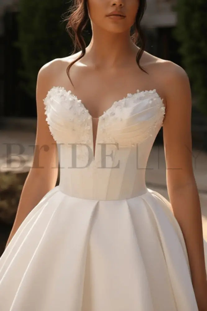 Sweetheart Short Aline Wedding Dress Sleeveless Satin Bridal Dress