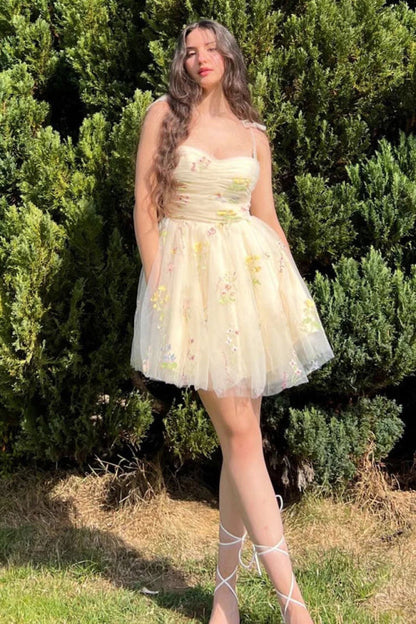 Sweetheart Short Floral Party Dress Backless Homecoming Dress
