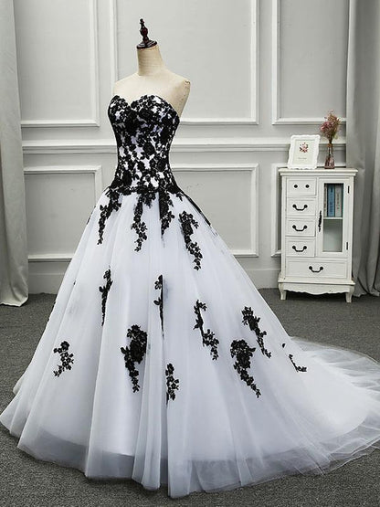 Tulle Princess Black Wedding Dresses Sleeveless Lace Court Train Bridal Dress