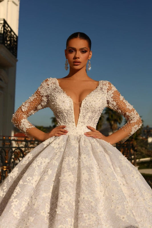 V-Neck Long Sleeves Lace Satin Ball Gown Wedding Dress with Applique