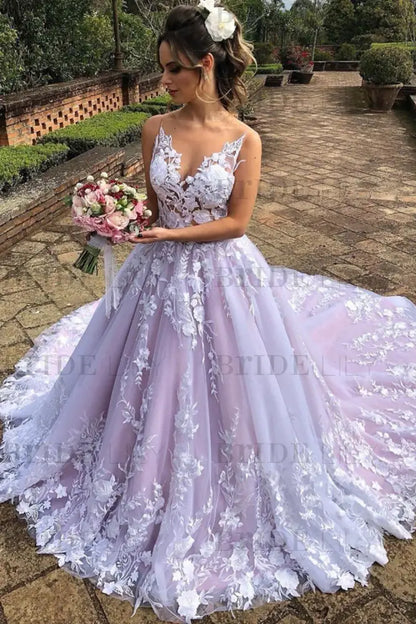 V Neck White Lace Aline Wedding Dress Sleeveless Tulle Ball Gown with Appliques