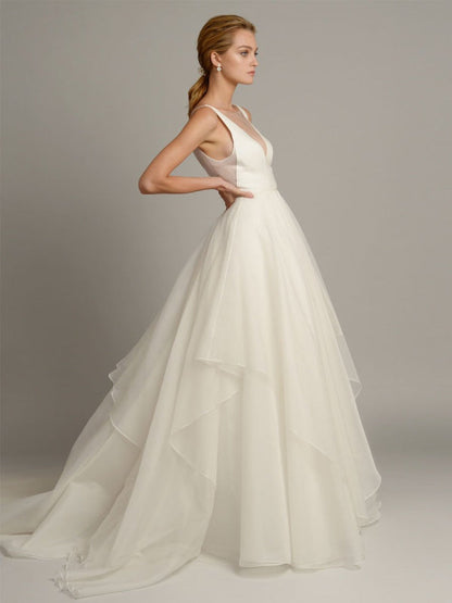 White A-Line Wedding Dresses Sleeveless Tiered V-Neck Long Bridal Dresses