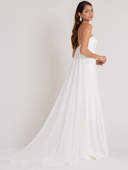 White Simple Wedding Dress Sheath Strapless Sleeveless Chapel Train Satin Bridal Dresses