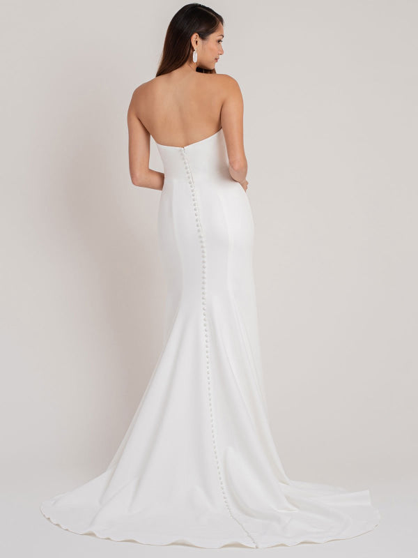 White Simple Wedding Dress Sheath Strapless Sleeveless Chapel Train Satin Bridal Dresses