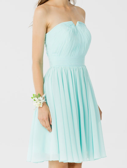 Princess / A-Line Bridesmaid Dress Notched Sleeveless Open Back Knee Length Chiffon with Ruched / Draping