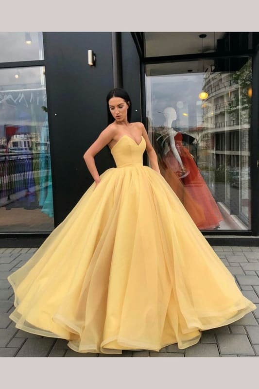 Yellow Ball Gown Sweetheart Prom Dress Princess Tulle Quinceanera Dresses