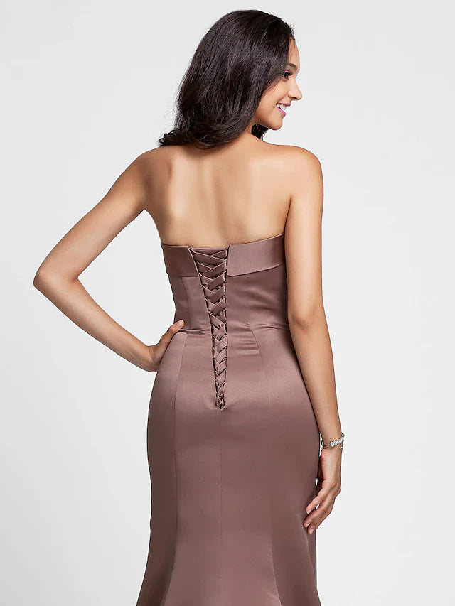 Mermaid / Trumpet Bridesmaid Dress Strapless Sleeveless Lace Up Floor Length Satin with Side Draping